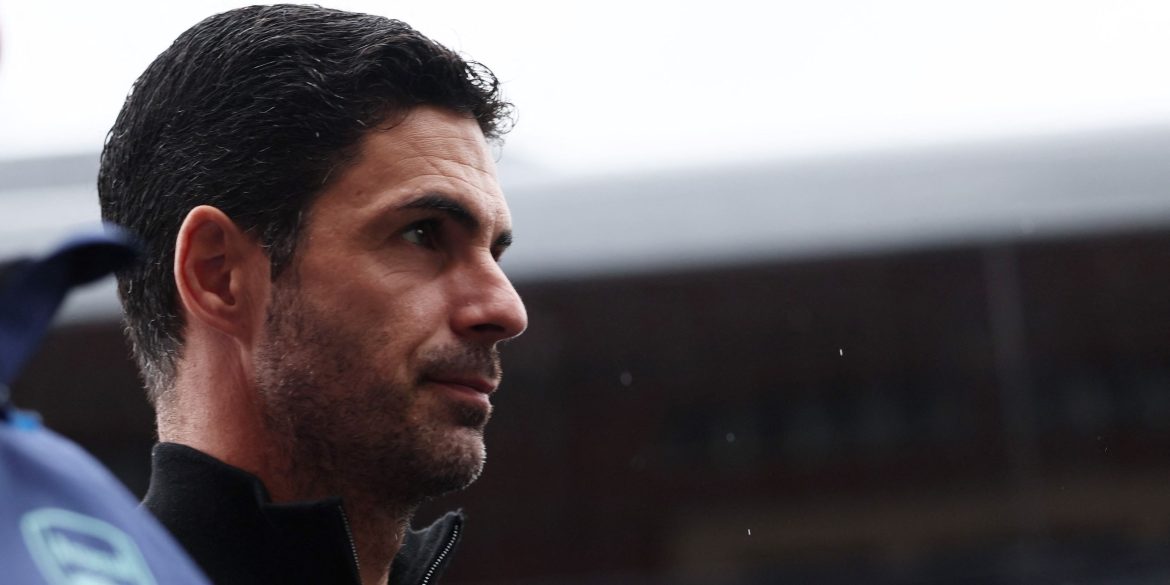 Arsenal involved in transfer battle over "incredible" Premier League player
